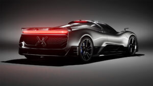 Pagani blade Concept – boczna sylwetka samochodu